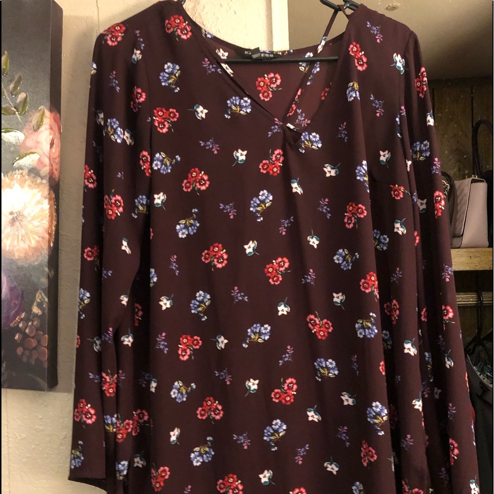 Purple floral top